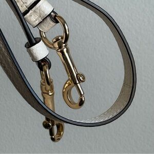 Authentic Coach adjustable leather shoulder / crossbody strap.